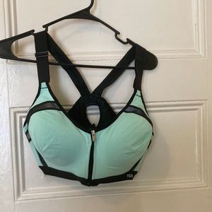 Victoria Secret Sports Bra